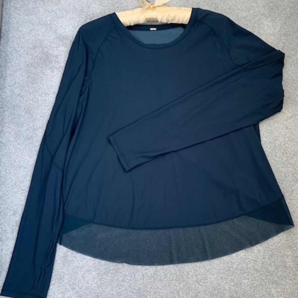 Lululemon  Quick Pace Long Sleeve Top Blue SZ 12